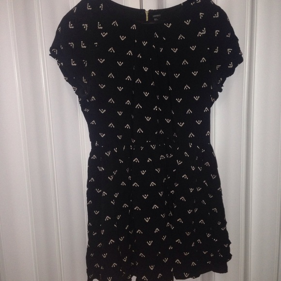 NOT FOR SALE RIGHT NOW! Black Forever 21 Dress Size Large - Picture 4 of 8